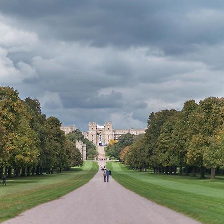 Central Windsor Apartment Facing The Castle المظهر الخارجي الصورة