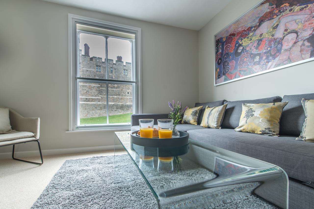 Central Windsor Apartment Facing The Castle المظهر الخارجي الصورة