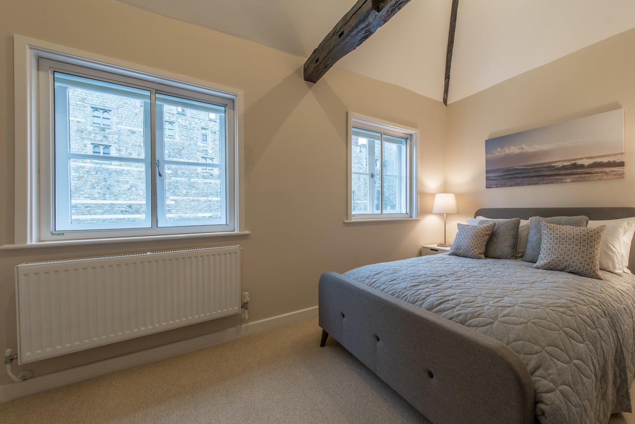 Central Windsor Apartment Facing The Castle المظهر الخارجي الصورة